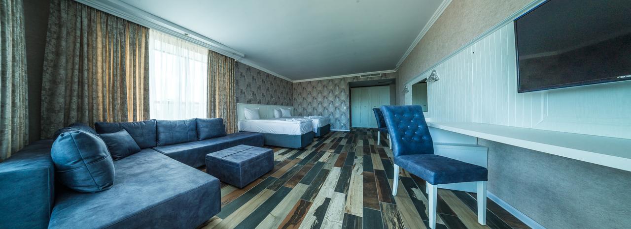 Hotel Baikal Napospart Kültér fotó