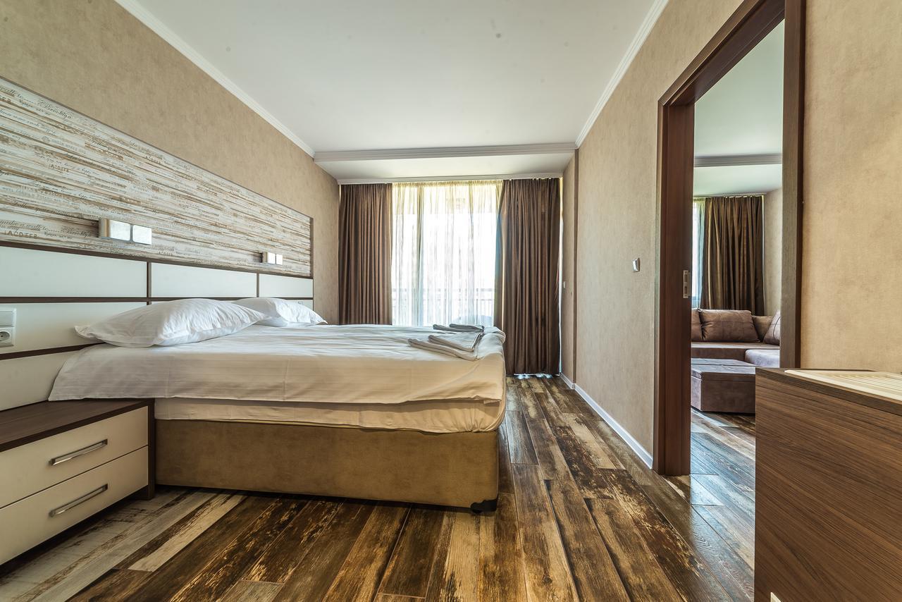 Hotel Baikal Napospart Kültér fotó