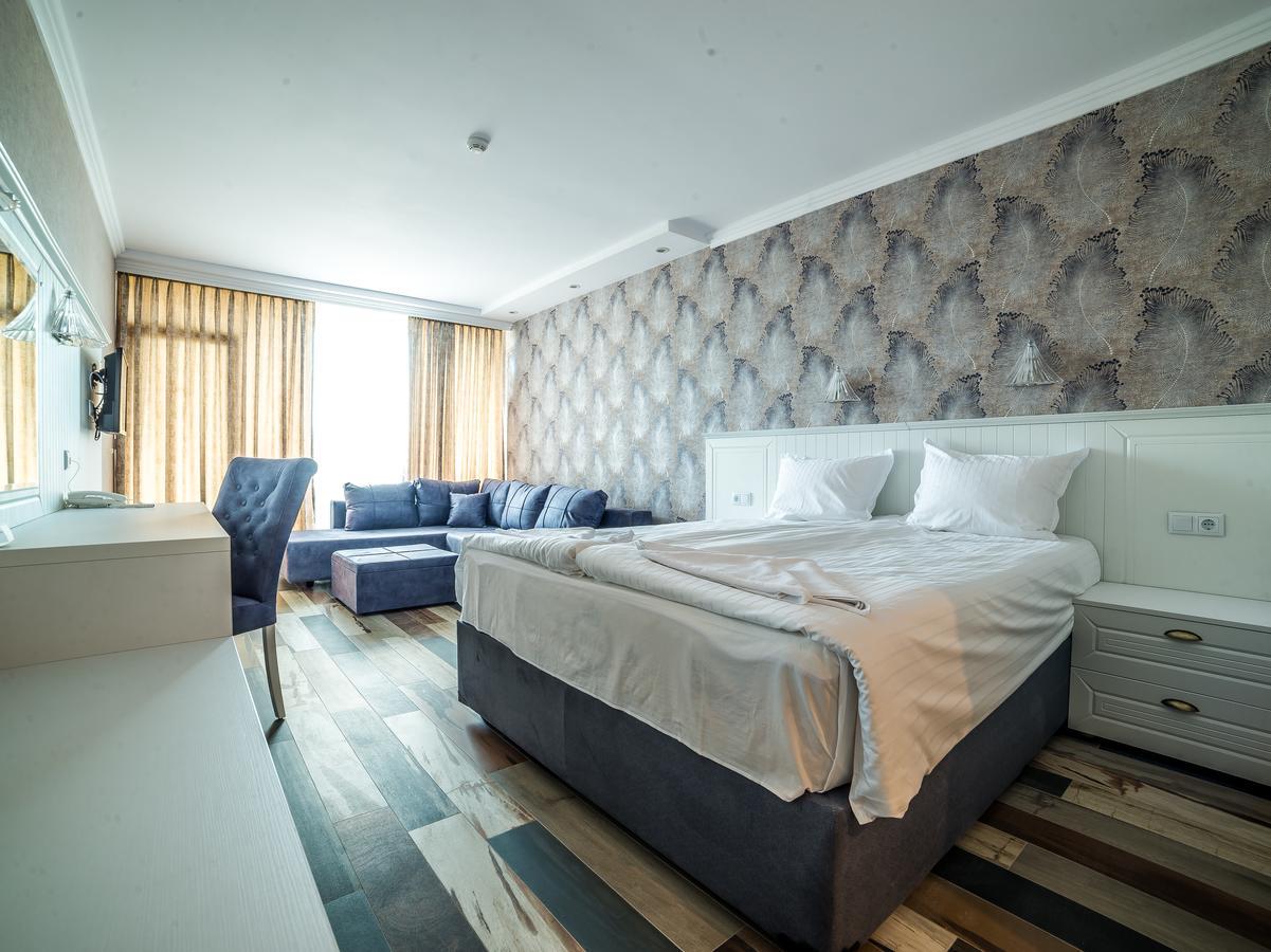 Hotel Baikal Napospart Kültér fotó