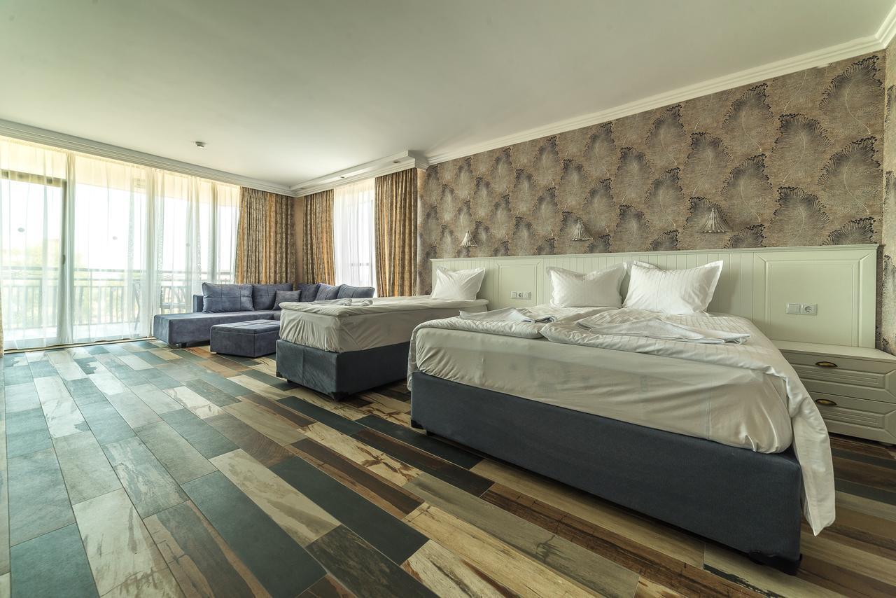 Hotel Baikal Napospart Kültér fotó