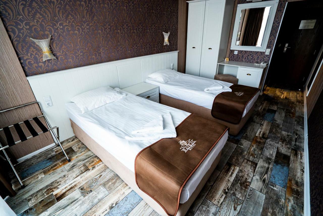 Hotel Baikal Napospart Kültér fotó